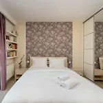 Apartamento Lagiewniki Homely By Bookinghost