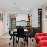 Lagiewniki Homely By Bookinghost